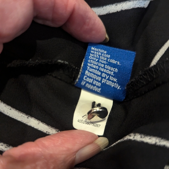 Women's XL black with white stripe blouse - Picture 6 of 7